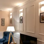 Comfort Stone Hill *