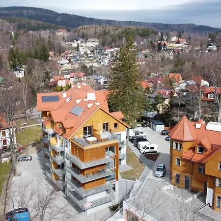 아파트 Comfort Stone Hill *