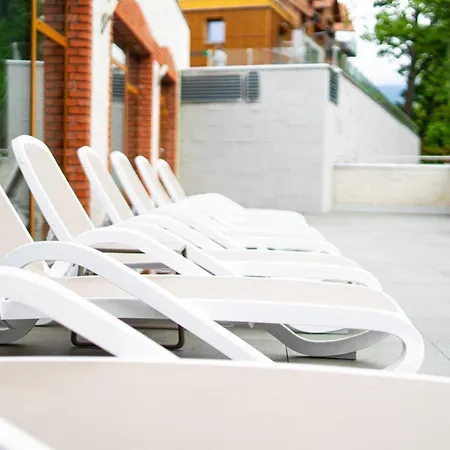 아파트 Comfort Stone Hill *