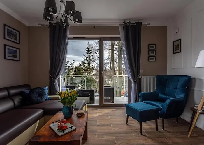 Comfort Stone Hill *